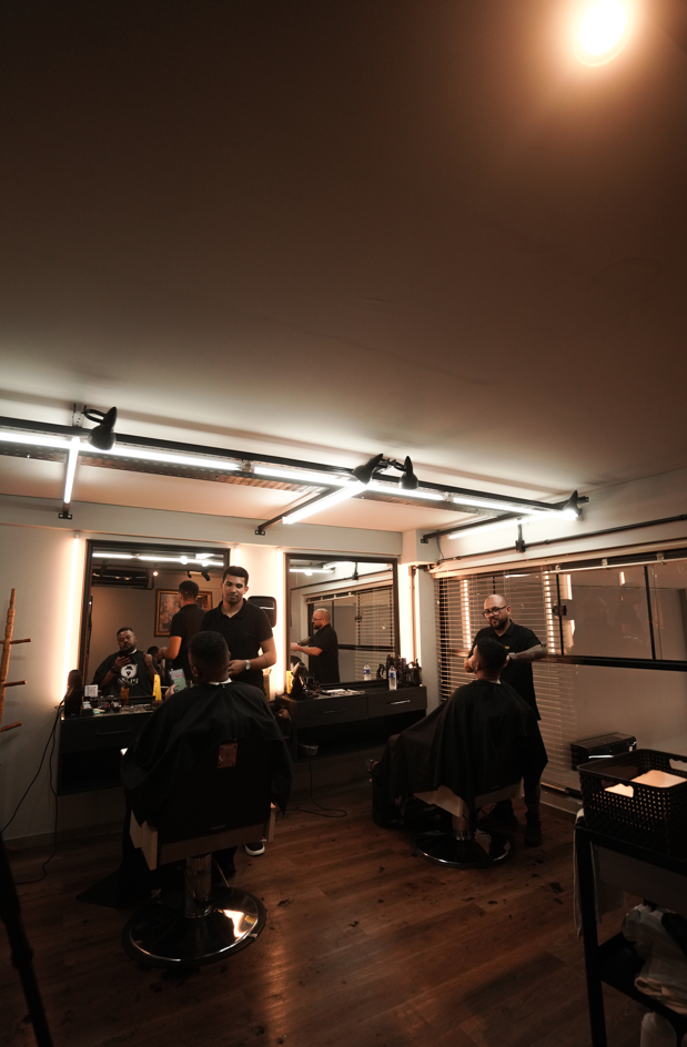 Ambiente interno Plaza Barbearia