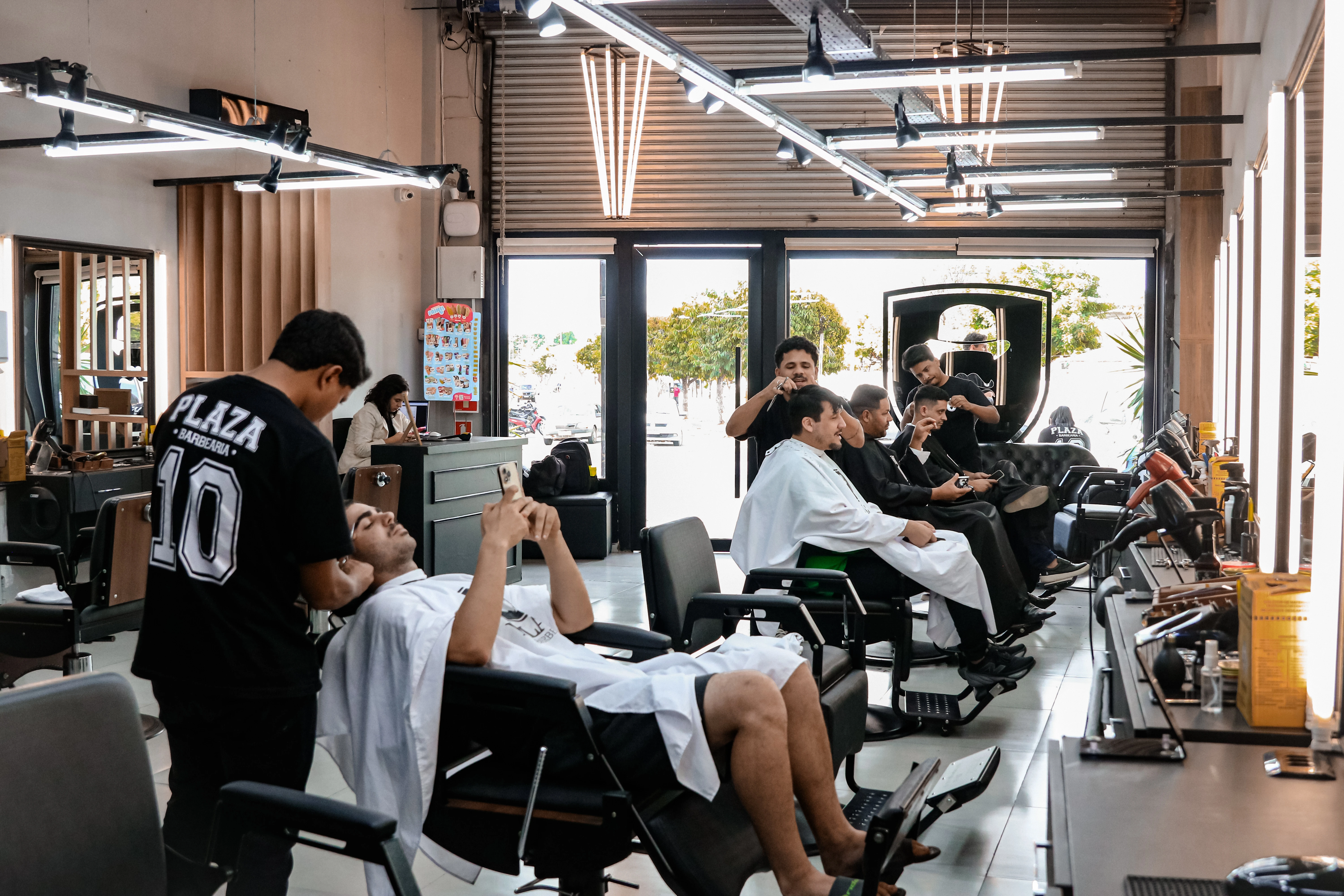Ambiente interno Plaza Barbearia