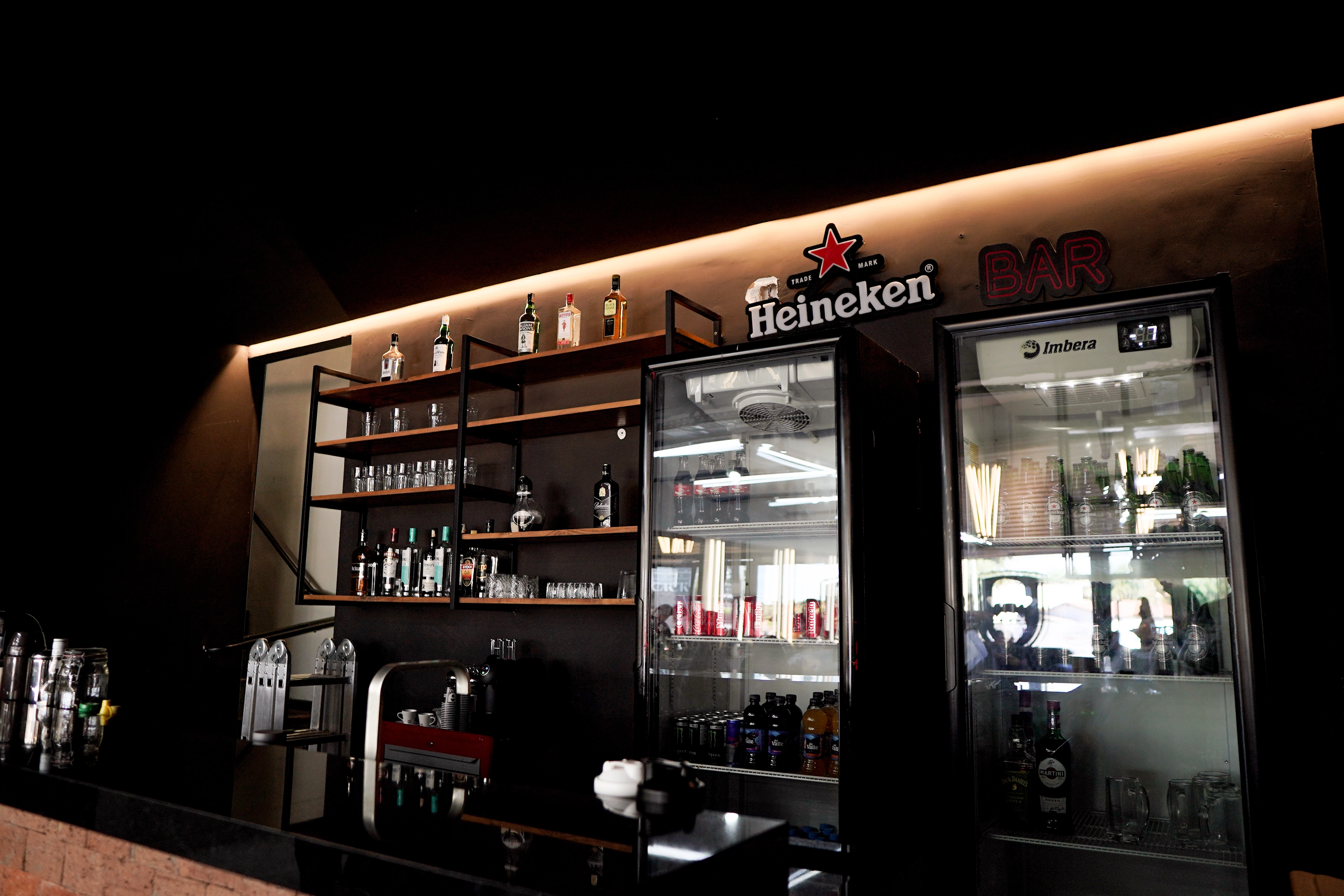 Ambiente interno Plaza Barbearia